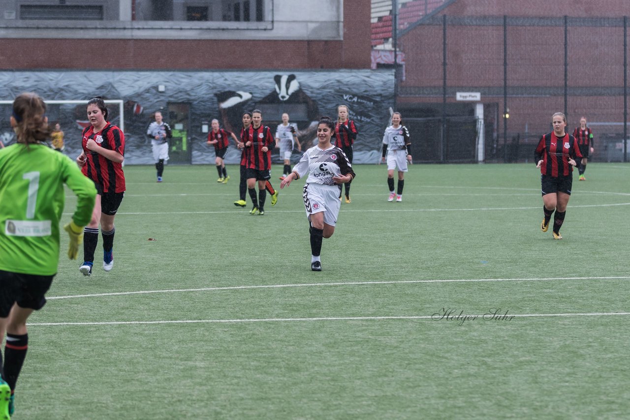 Bild 151 - B-Juniorinnen FC St.Pauli . Braedstrup IF : Ergebnis: 4:1